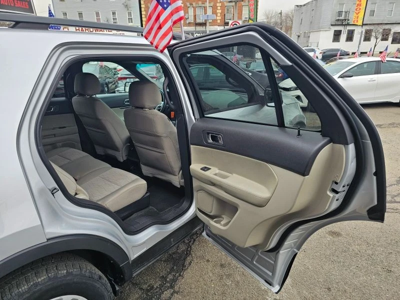 2015 Ford Explorer 5th Gen - Image 12 of 12