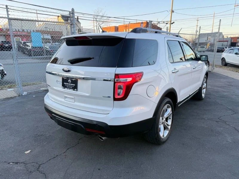 2015 Ford Explorer 5th Gen - Image 5 of 12