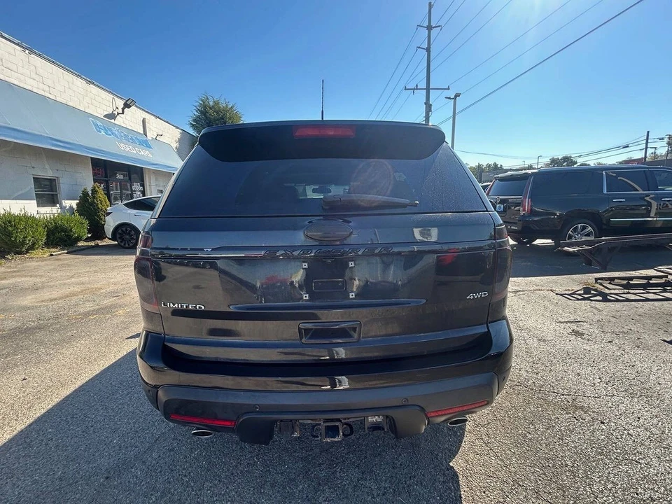 2015 Ford Explorer 5th Gen - Image 6 of 12