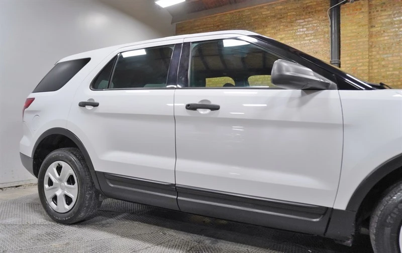 2015 Ford Explorer 5th Gen - Image 9 of 12