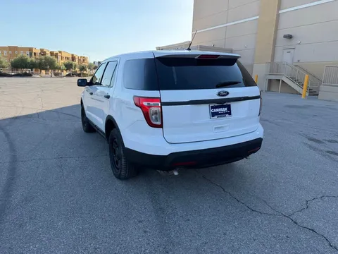 2015 Ford Explorer 5th Gen - Image 3 of 13
