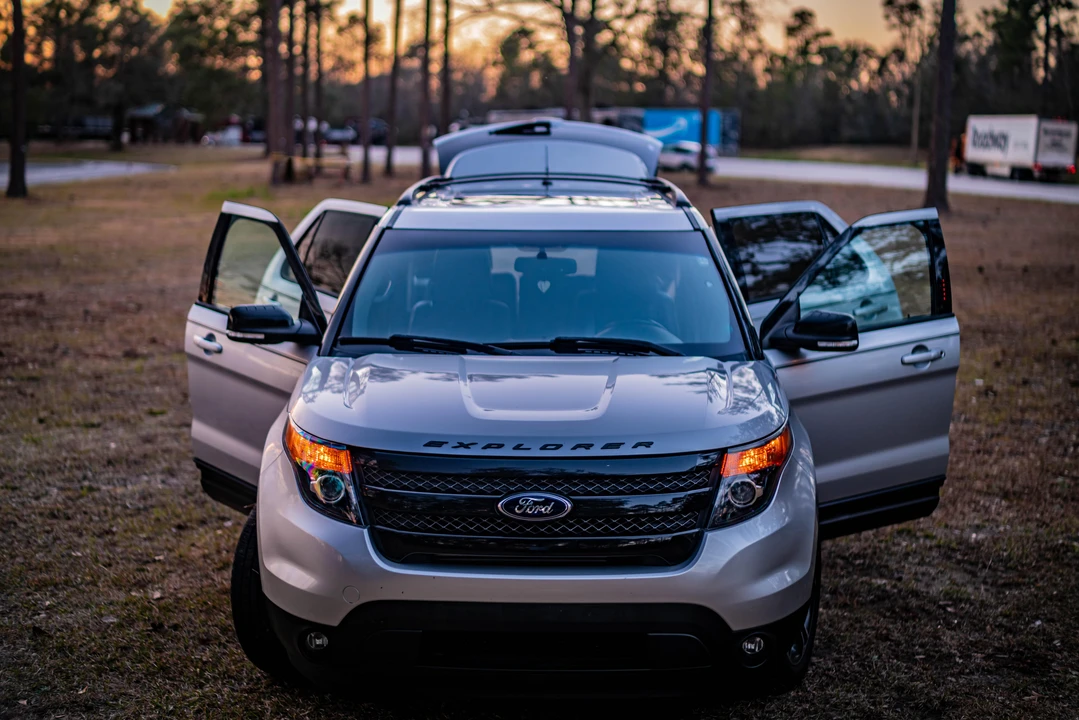2015 Ford Explorer 5th Gen - Image 25 of 31