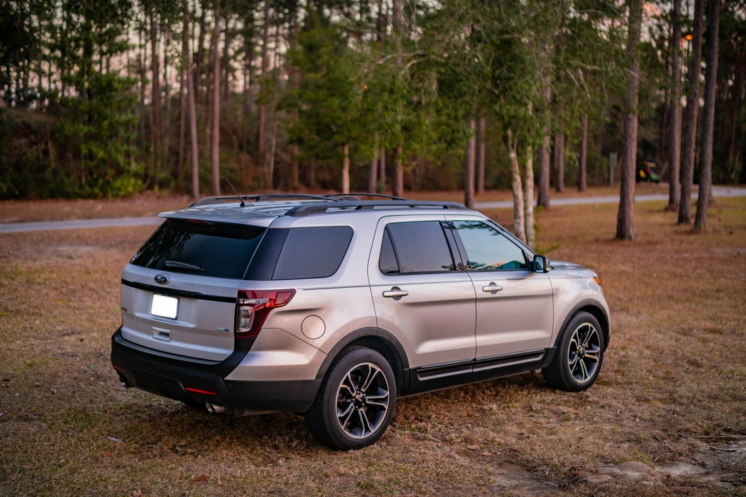 2015 Ford Explorer 5th Gen - Image 18 of 31