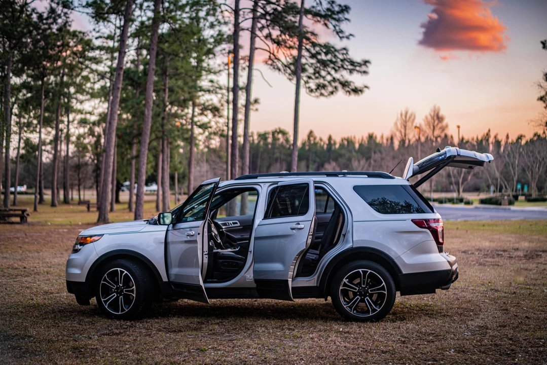 2015 Ford Explorer 5th Gen - Image 28 of 31