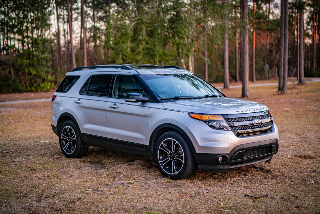 2015 Ford Explorer 5th Gen - Image 21 of 31