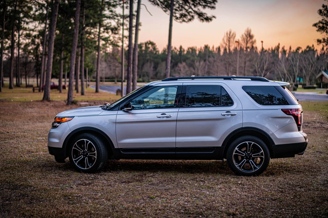 2015 Ford Explorer 5th Gen - Image 9 of 31