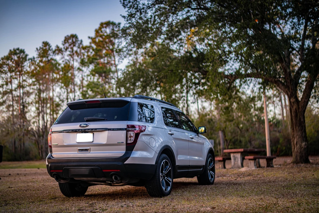 2015 Ford Explorer 5th Gen - Image 15 of 31