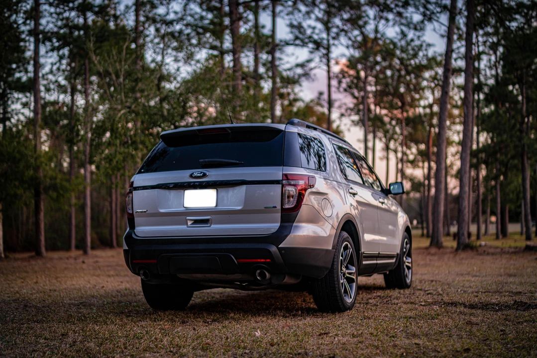 2015 Ford Explorer 5th Gen - Image 14 of 31