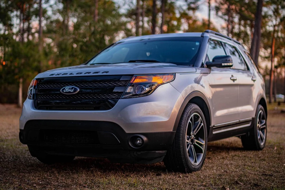 2015 Ford Explorer 5th Gen - Image 6 of 31