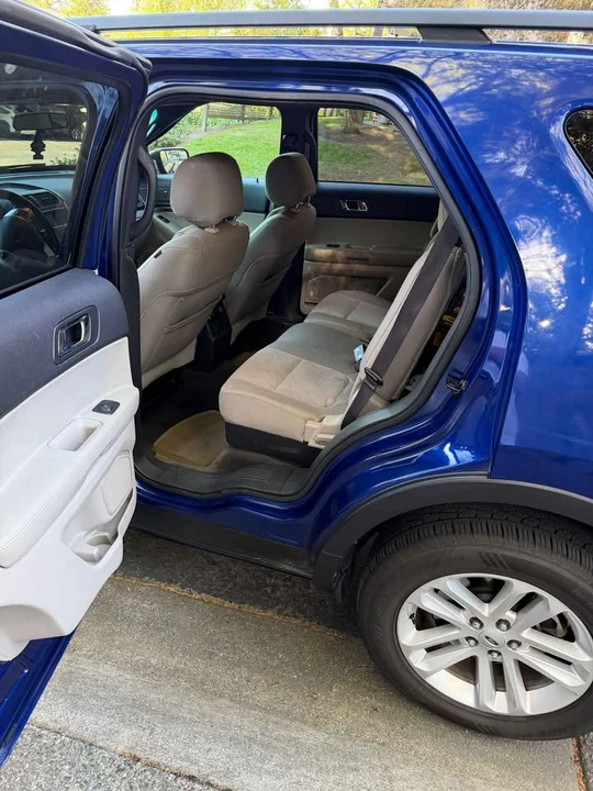 2015 Ford Explorer 5th Gen - Image 2 of 5