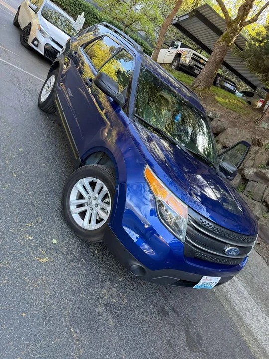 2015 Ford Explorer 5th Gen - Image 3 of 5