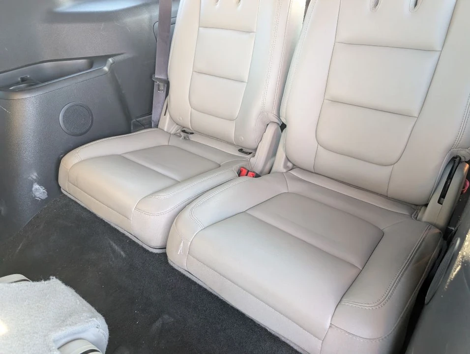 2015 Ford Explorer 5th Gen - Image 11 of 21