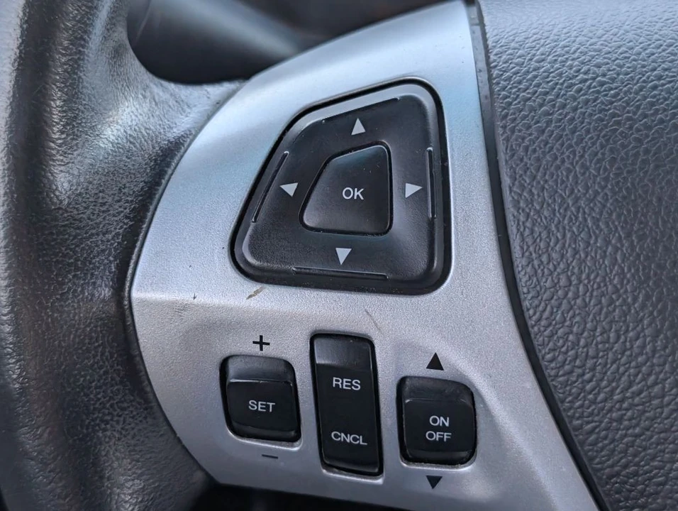 2015 Ford Explorer 5th Gen - Image 14 of 21