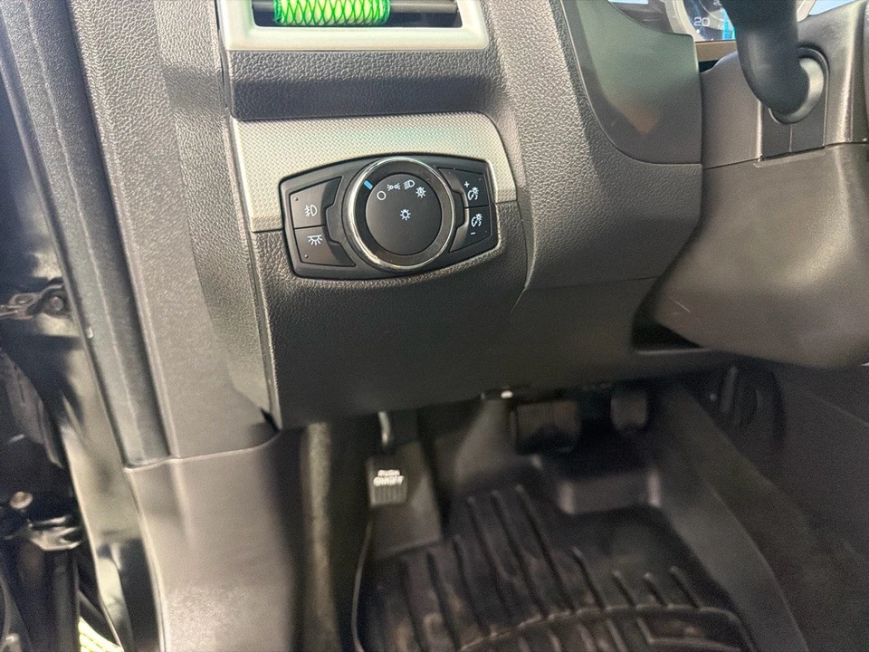 2015 Ford Explorer 5th Gen - Image 11 of 21