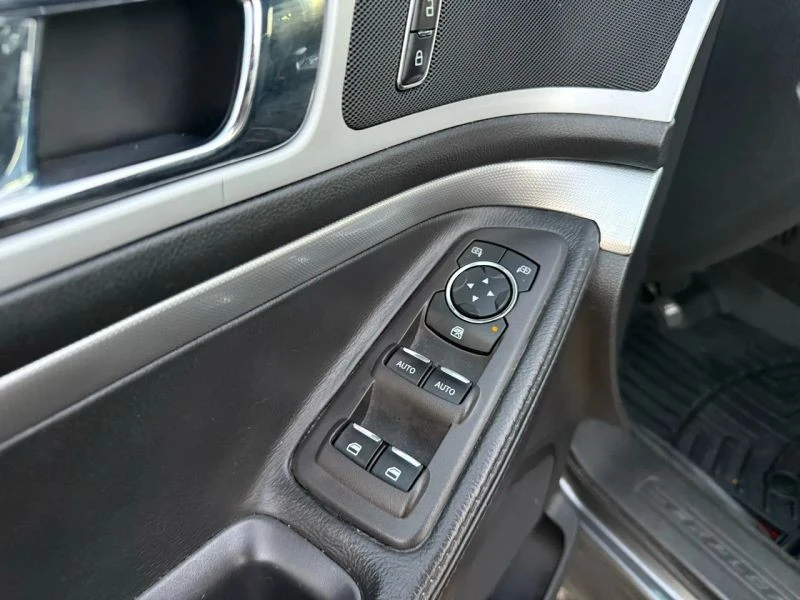 2015 Ford Explorer 5th Gen - Image 10 of 12