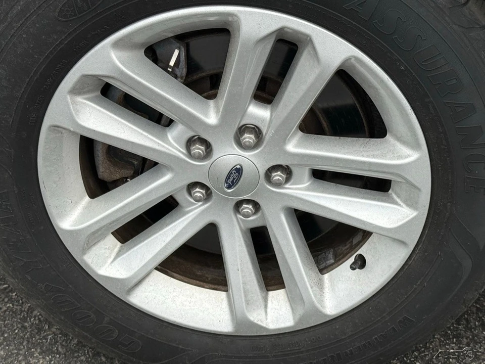 2015 Ford Explorer 5th Gen - Image 10 of 21