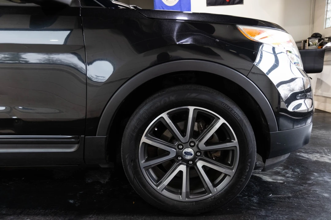 2015 Ford Explorer 5th Gen - Image 16 of 21