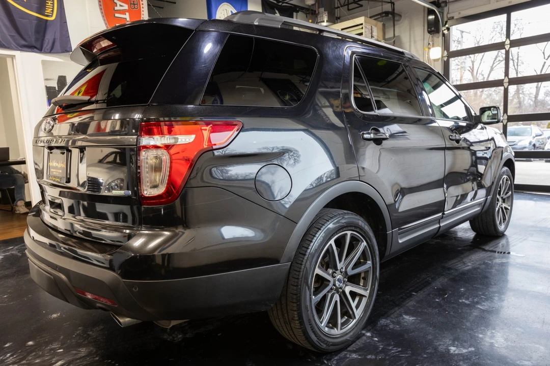 2015 Ford Explorer 5th Gen - Image 11 of 21