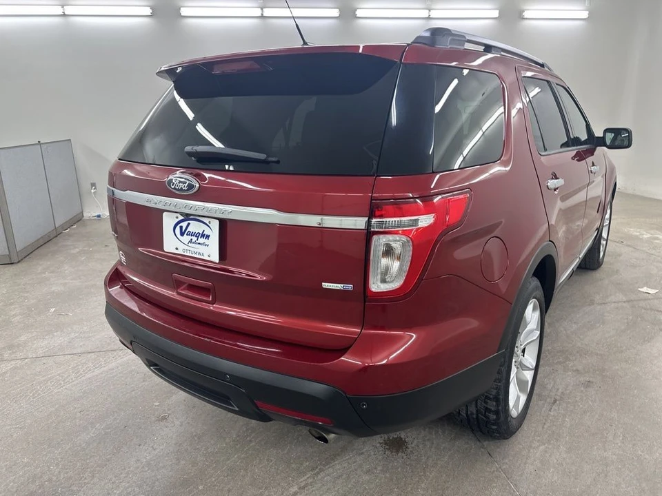 2015 Ford Explorer 5th Gen - Image 11 of 12