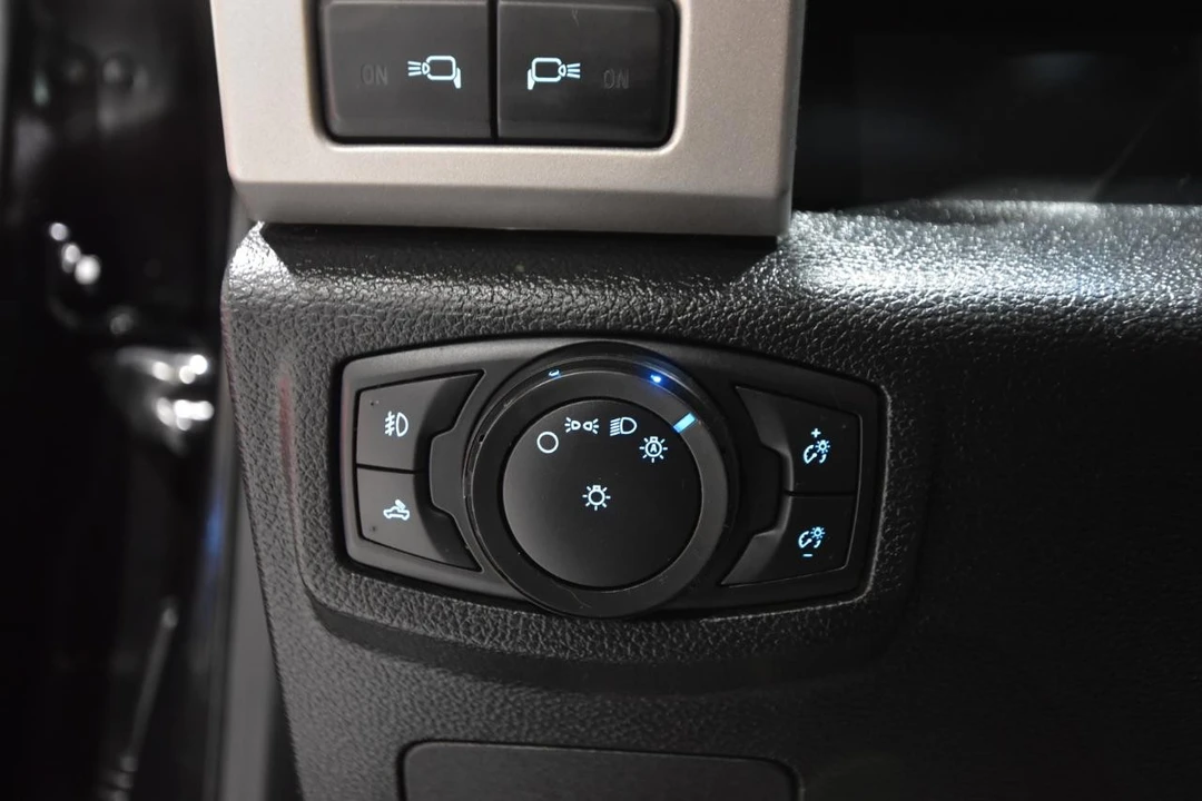 2015 Ford F-150 13th Gen - Image 16 of 31