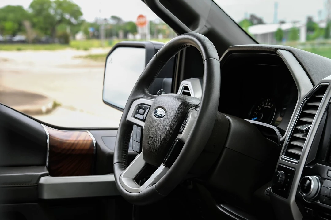 2015 Ford F-150 13th Gen - Image 15 of 31