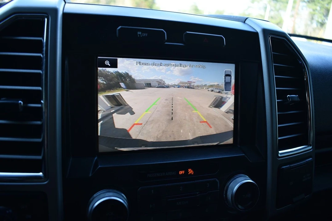 2015 Ford F-150 13th Gen - Image 15 of 21