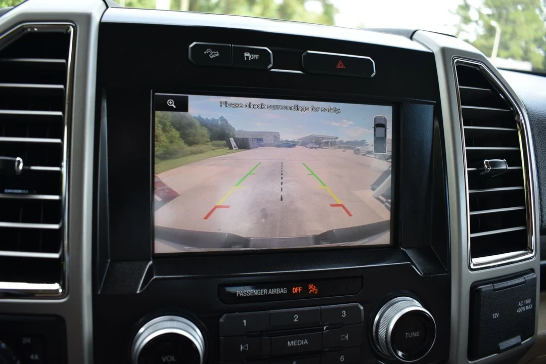 2015 Ford F-150 13th Gen - Image 14 of 21