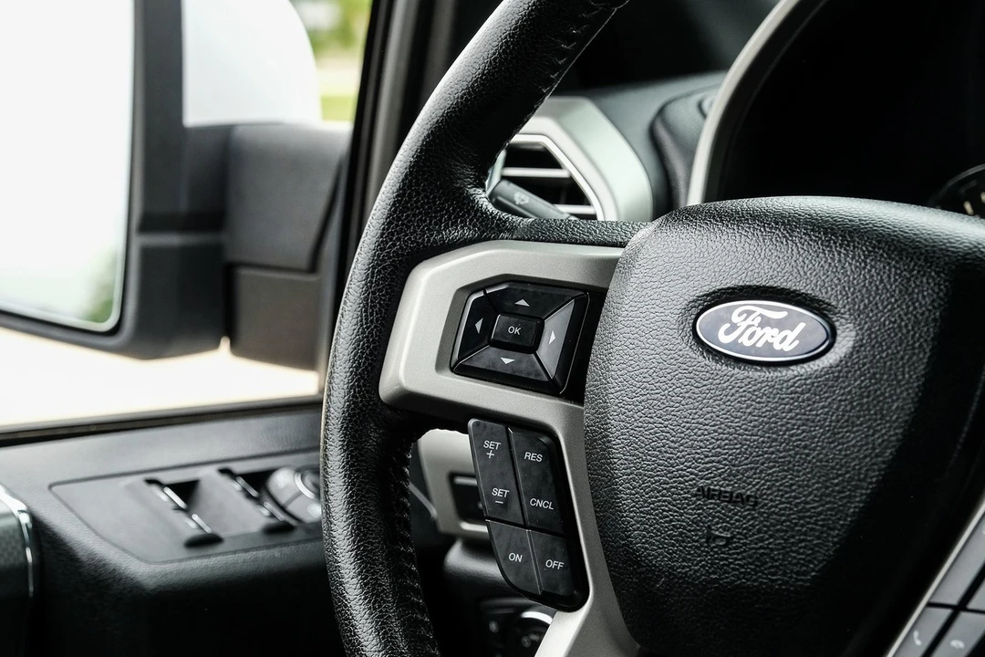 2015 Ford F-150 13th Gen - Image 15 of 31