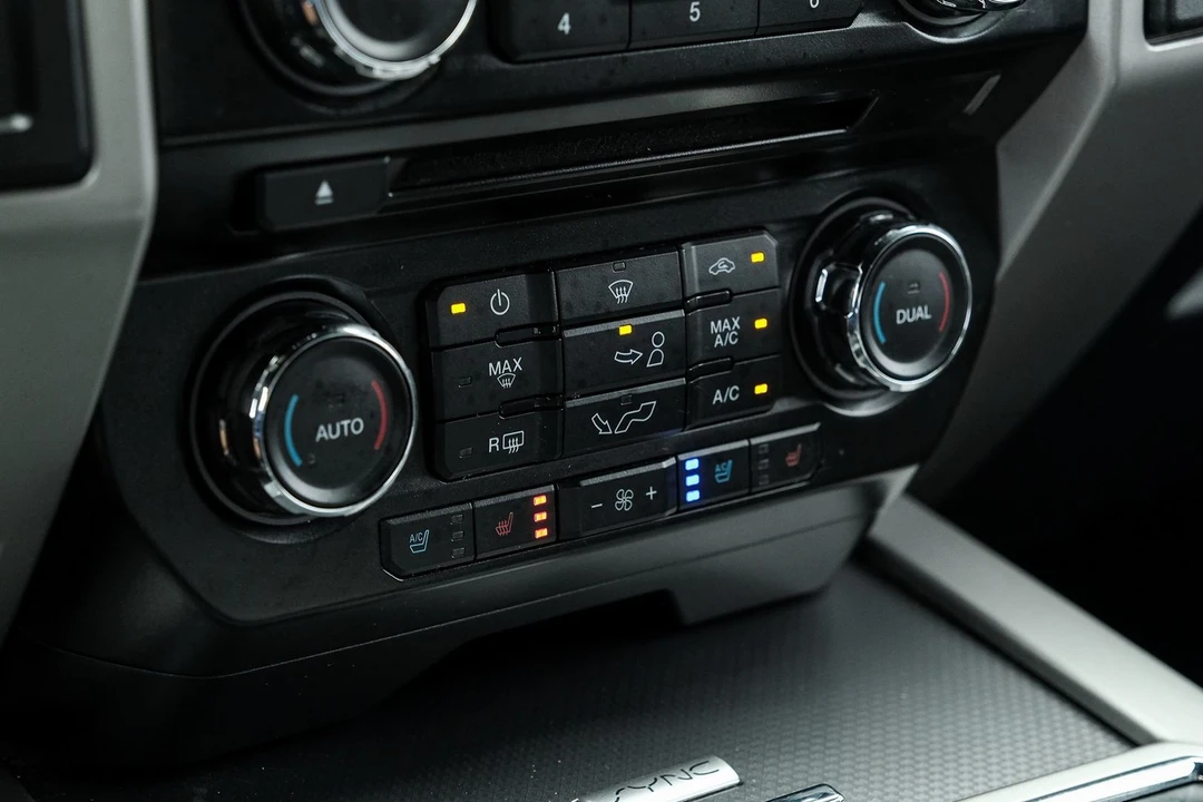 2015 Ford F-150 13th Gen - Image 25 of 31