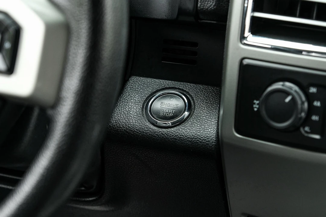 2015 Ford F-150 13th Gen - Image 19 of 31