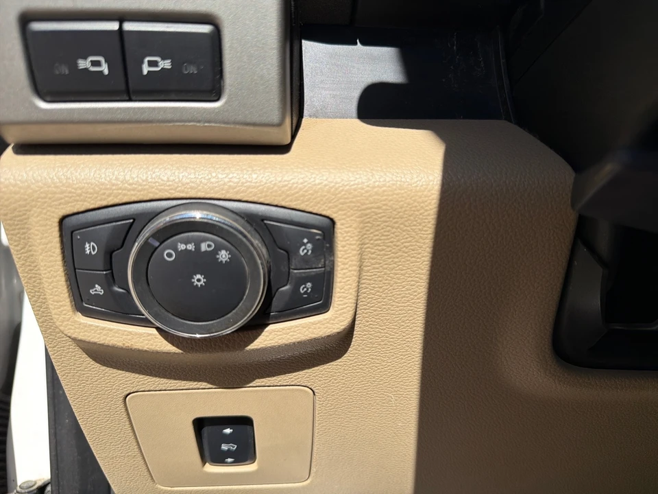 2015 Ford F-150 13th Gen - Image 23 of 31