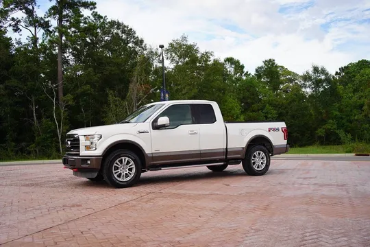 2015 Ford F-150 Lariat 4x4 SuperCab