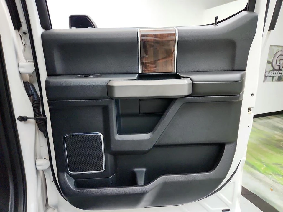 2015 Ford F-150 13th Gen - Image 30 of 31