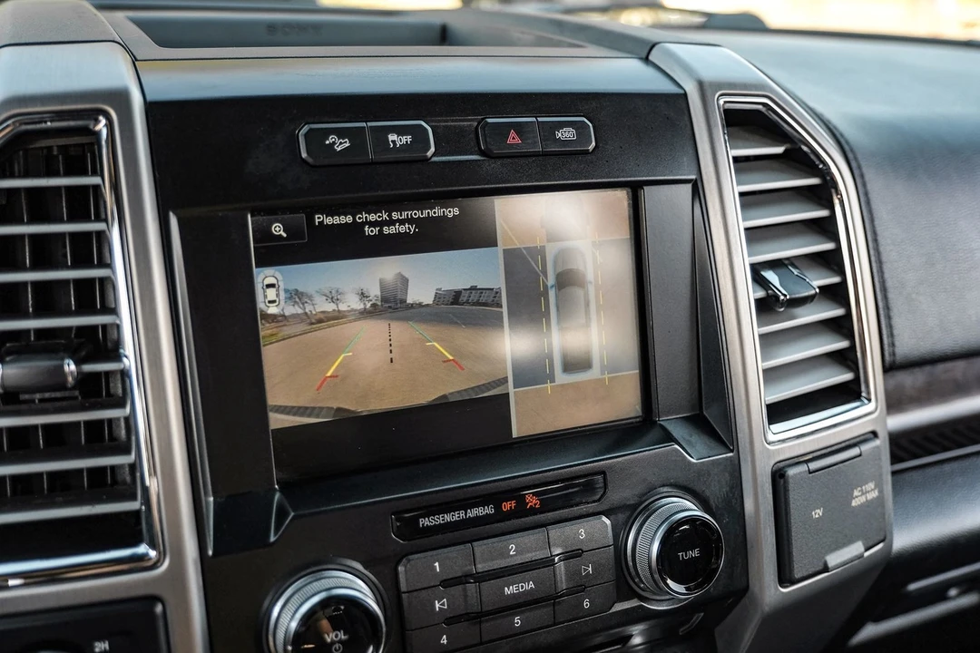 2015 Ford F-150 13th Gen - Image 26 of 31