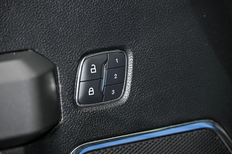 2015 Ford F-150 13th Gen - Image 13 of 29