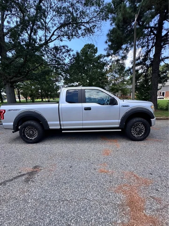 2015 Ford F-150 13th Gen - Image 9 of 13