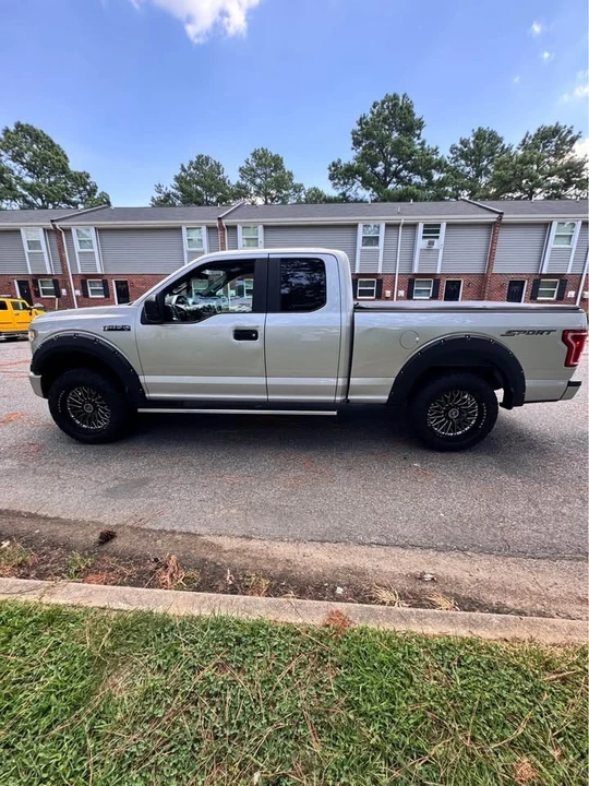 2015 Ford F-150 13th Gen - Image 11 of 13