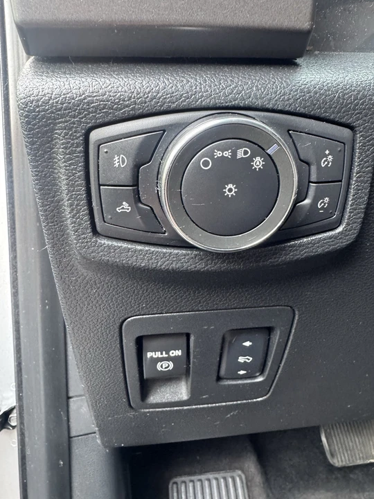 2015 Ford F-150 13th Gen - Image 13 of 15