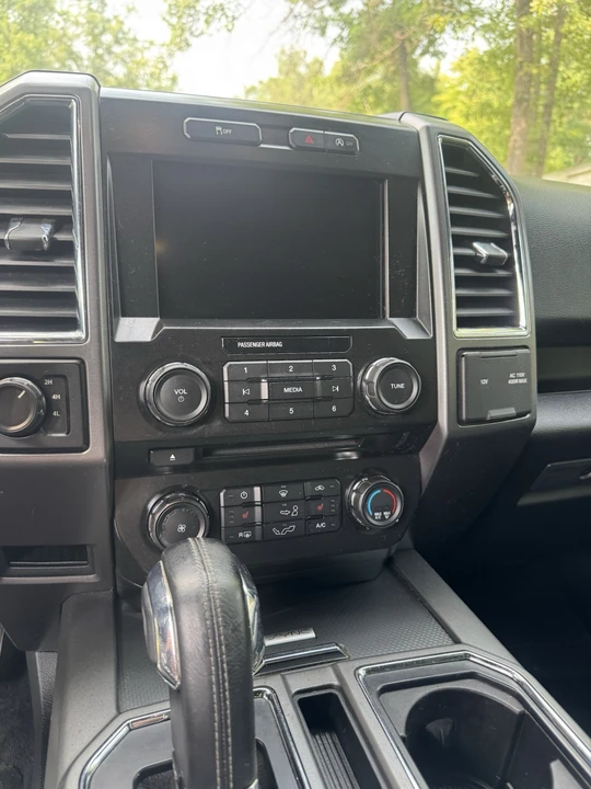 2015 Ford F-150 13th Gen - Image 11 of 15