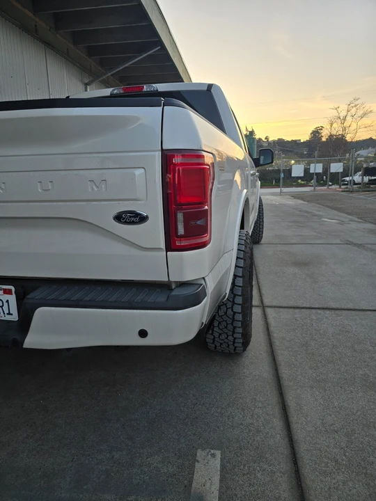 2015 Ford F-150 13th Gen - Image 9 of 21