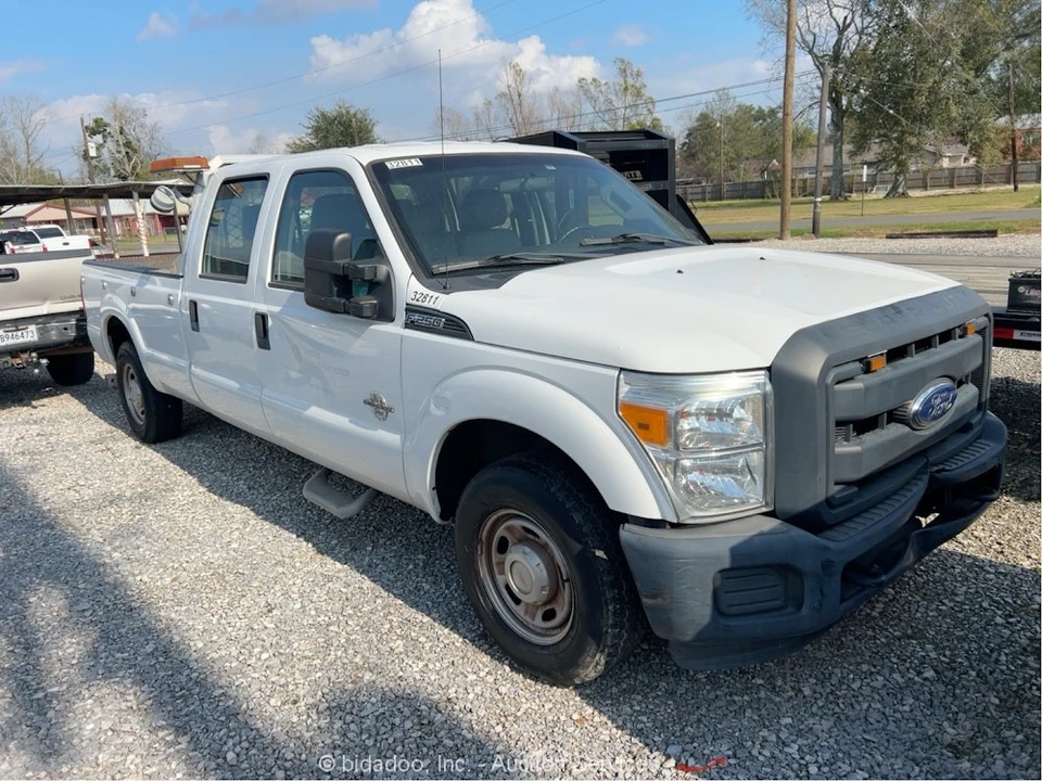 2015 Ford Super Duty 3rd Gen - Image 2 of 12