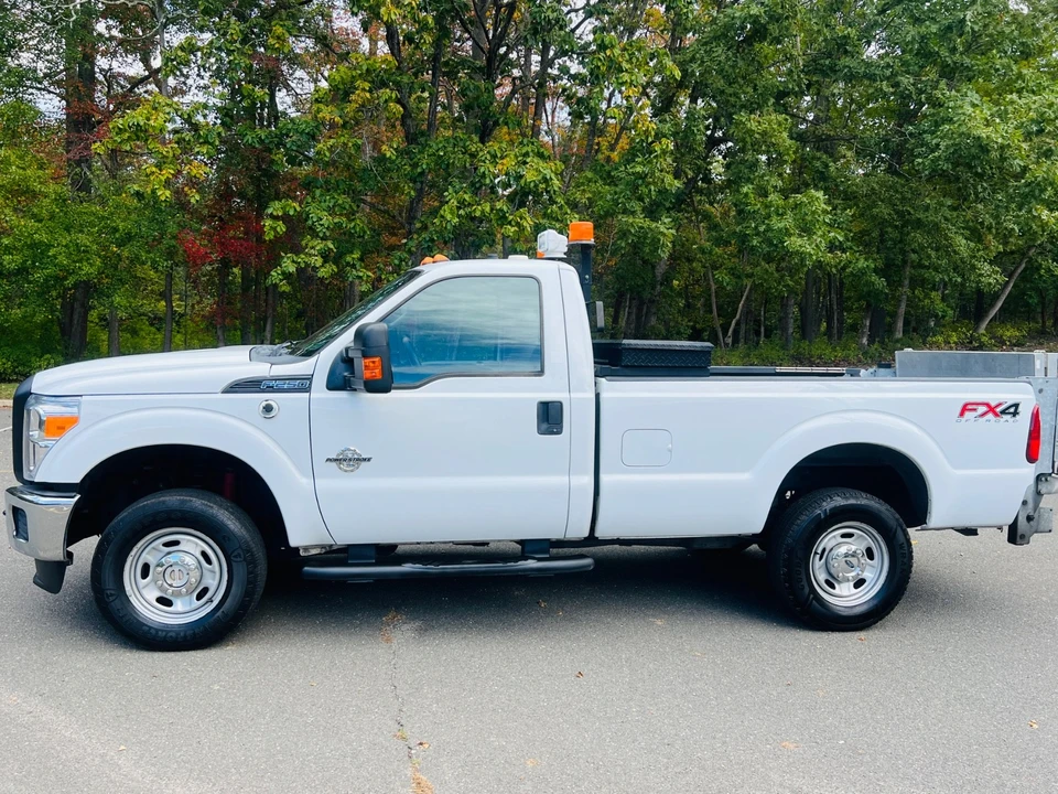 2015 Ford Super Duty 3rd Gen - Image 2 of 21
