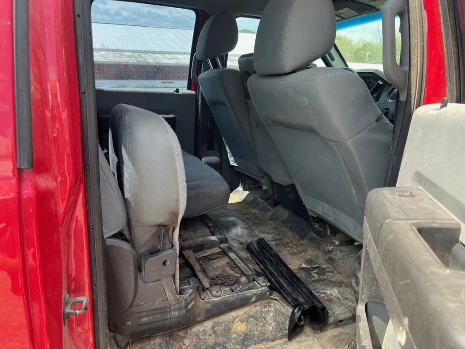 2015 Ford Super Duty 3rd Gen - Image 16 of 19