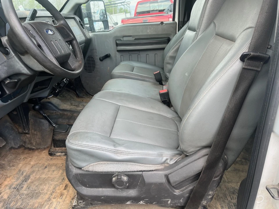 2015 Chevrolet Silverado Heavy Duty 4th Gen - Image 16 of 19
