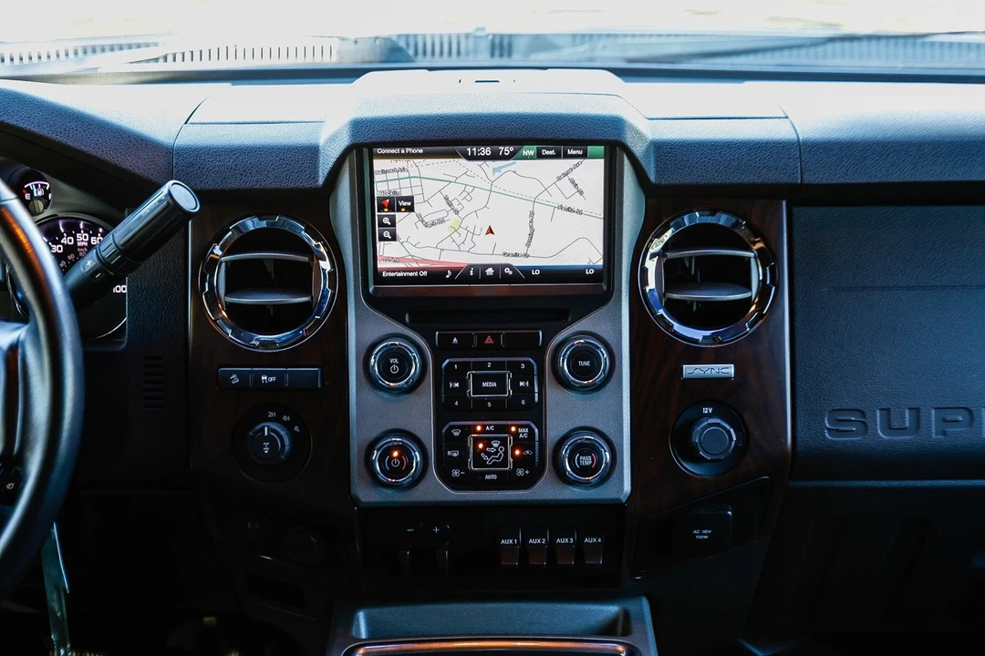 2015 Ford Super Duty 3rd Gen - Image 11 of 12