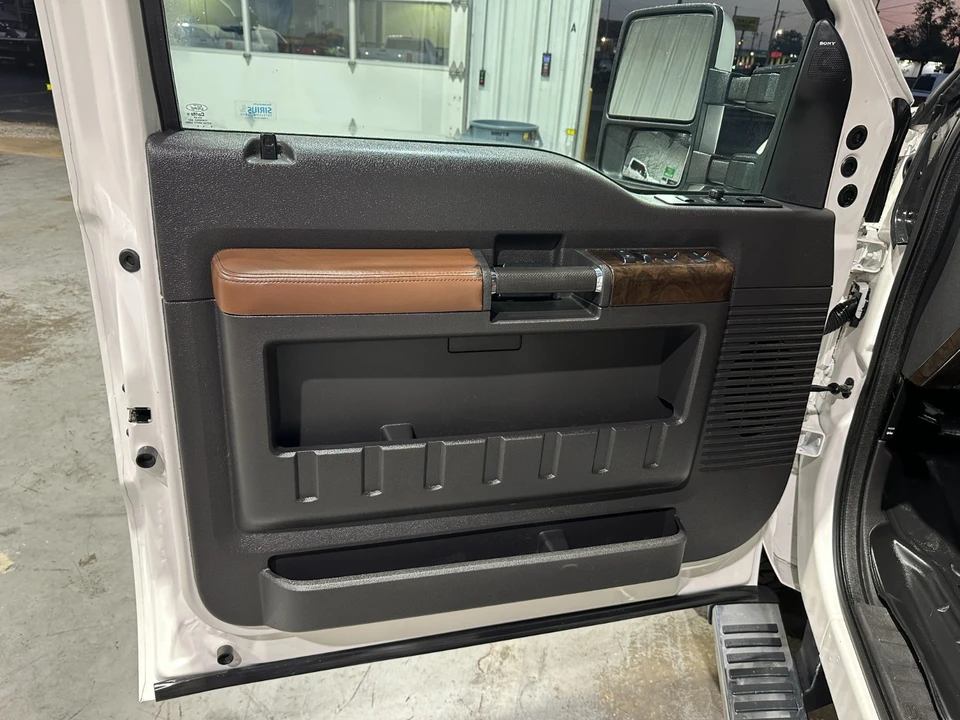 2015 Ford Super Duty 3rd Gen - Image 14 of 21