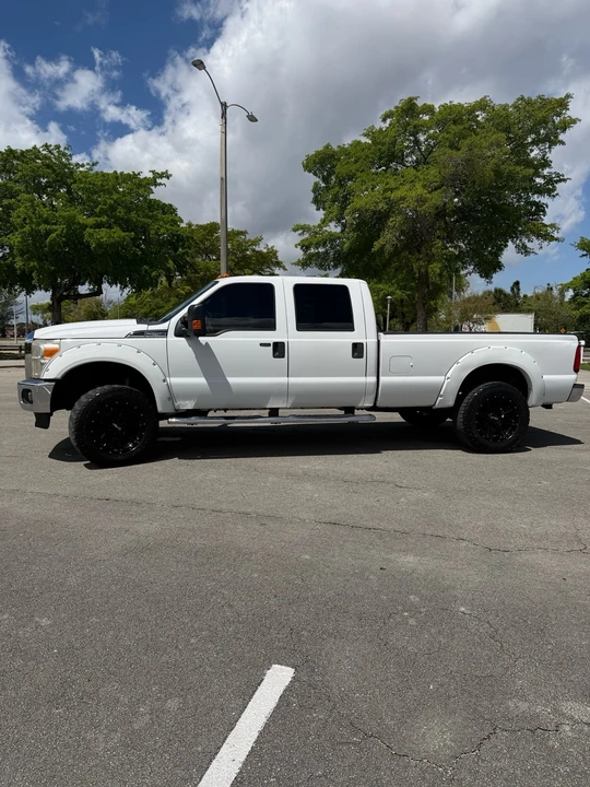 2015 Ford Super Duty 3rd Gen - Image 2 of 21