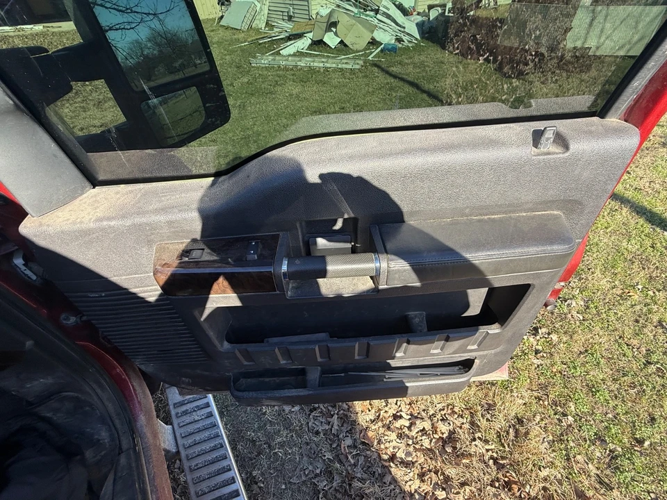 2015 Ford Super Duty 3rd Gen - Image 2 of 15