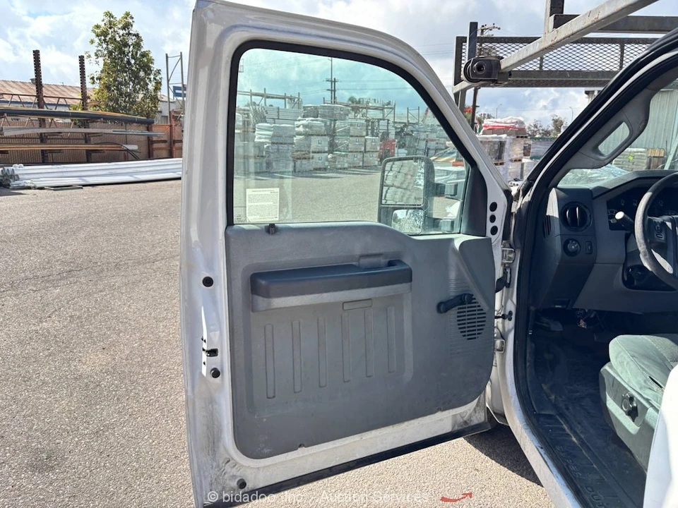 2015 Ford Super Duty 3rd Gen - Image 11 of 12