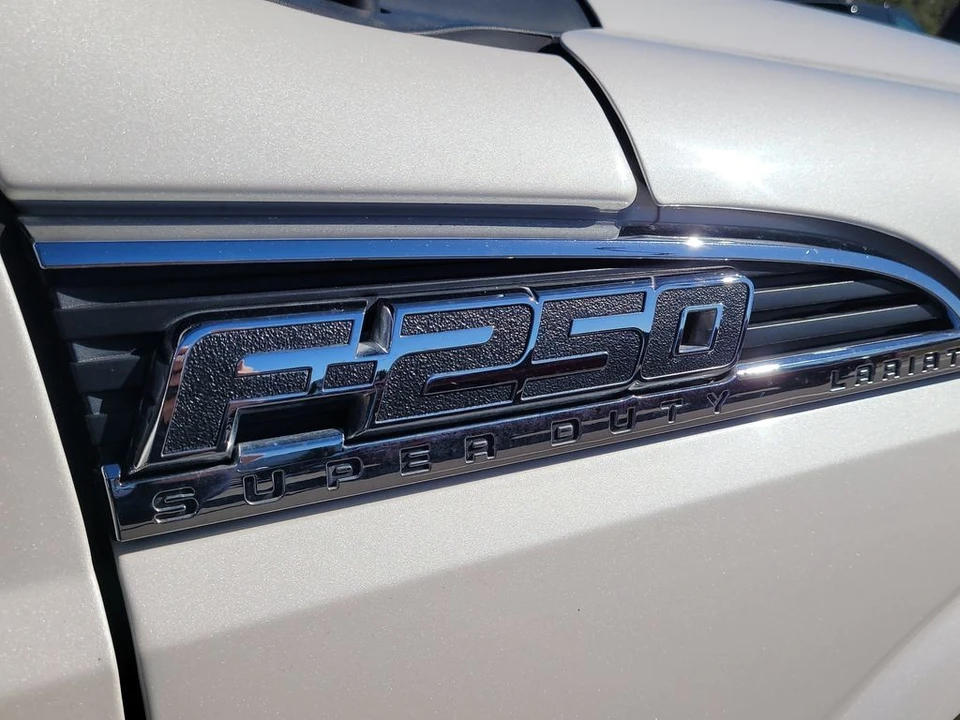 2015 Ford Super Duty 3rd Gen - Image 7 of 12